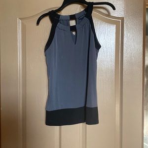 Banana Republic gray/black top